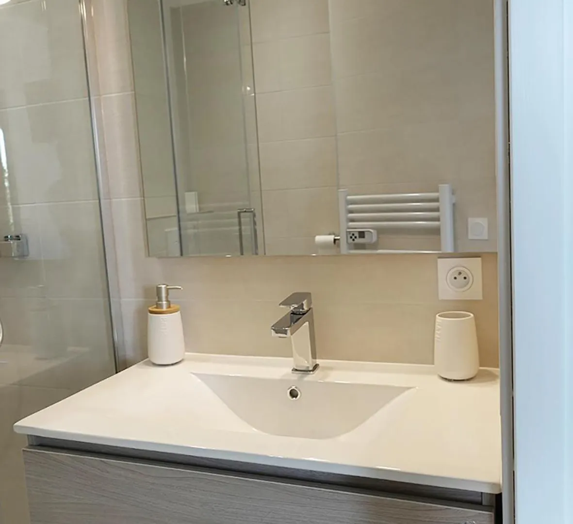 Apartament 456 Chemin De La Pinede Mentona 0*,  Francja