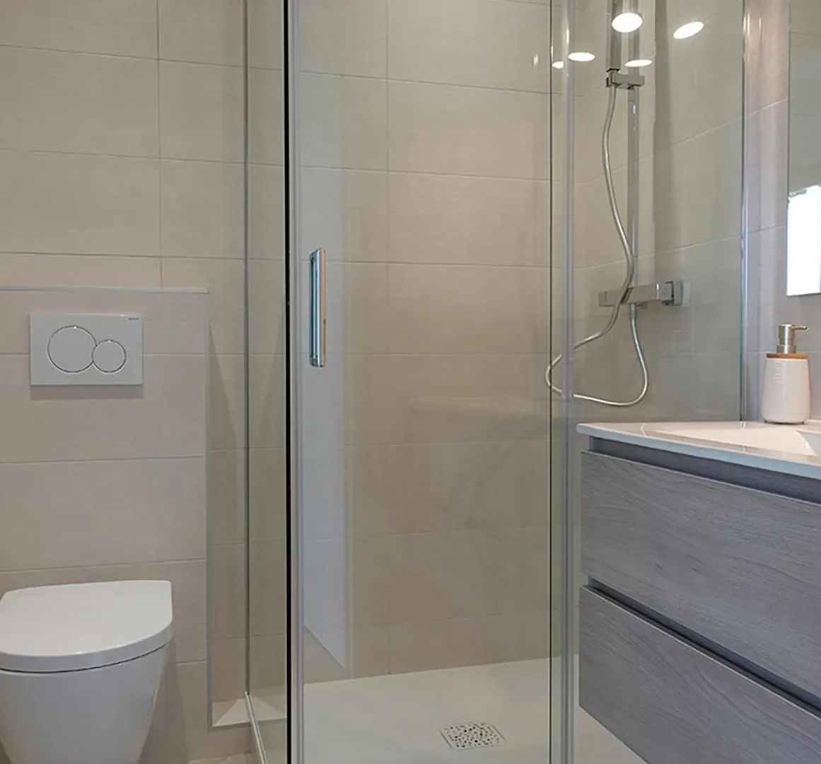 Apartament 456 Chemin De La Pinede Mentona