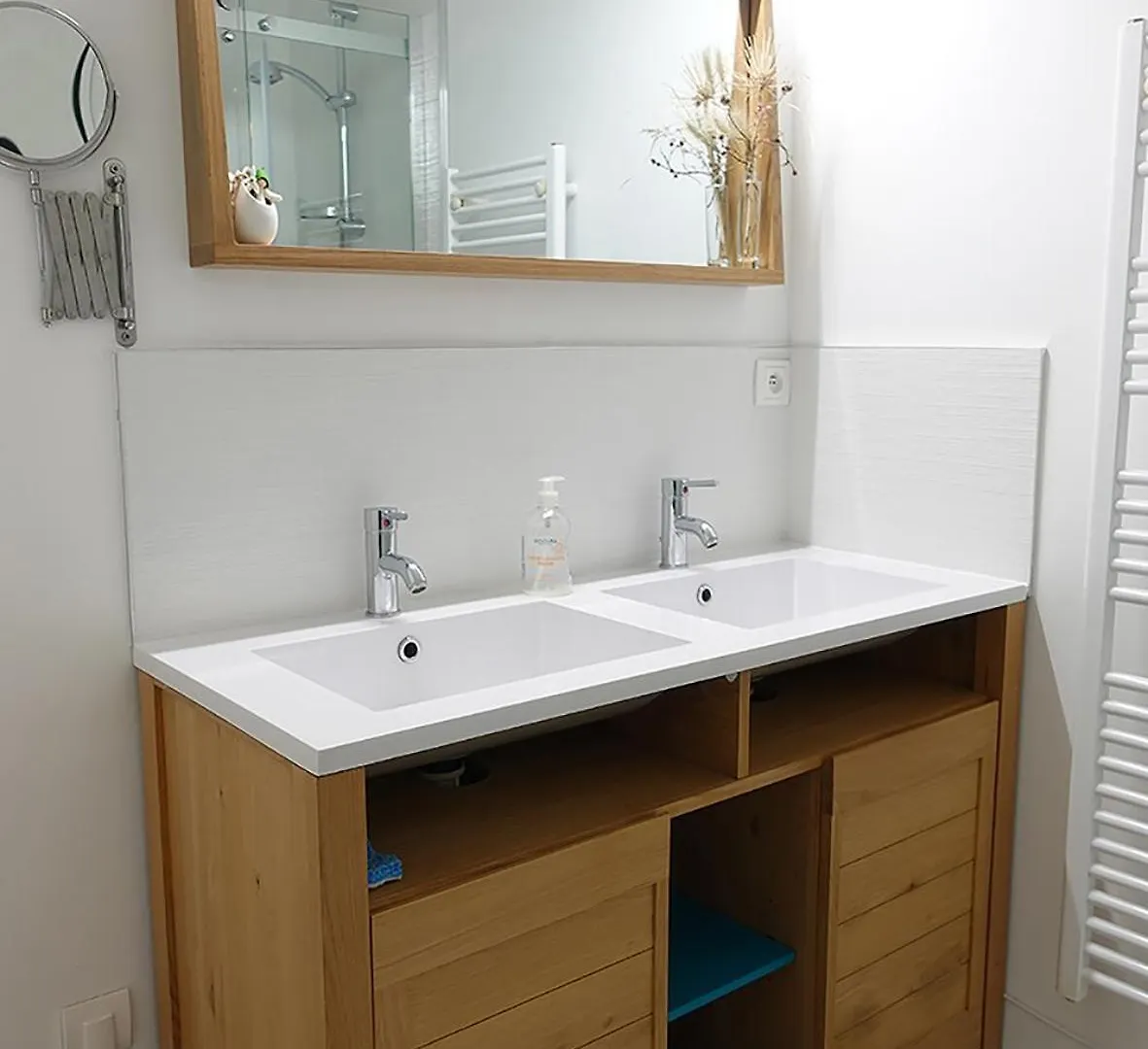 Apartament 456 Chemin De La Pinede Mentona