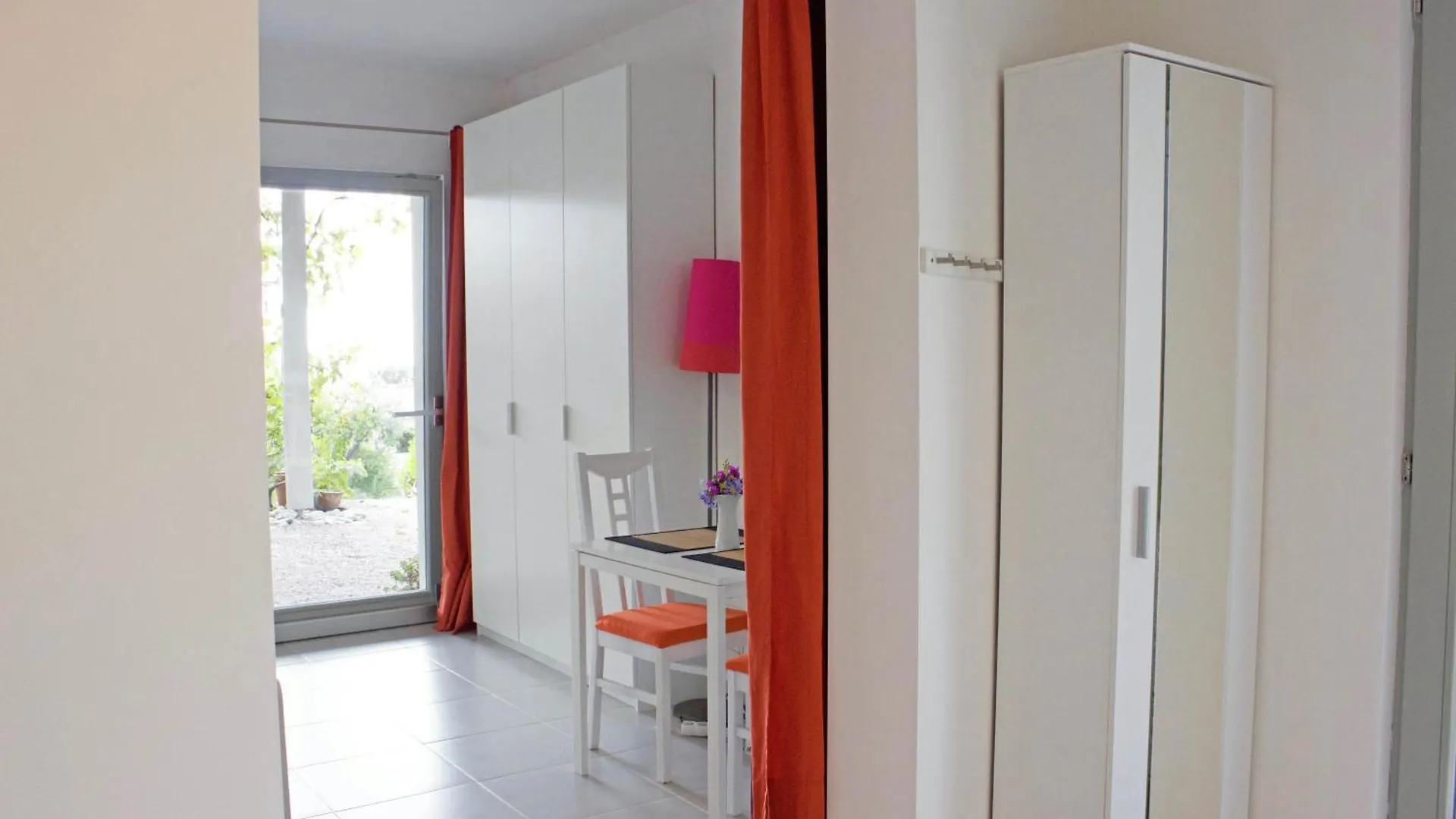 Apartament 456 Chemin De La Pinede Mentona 0*,