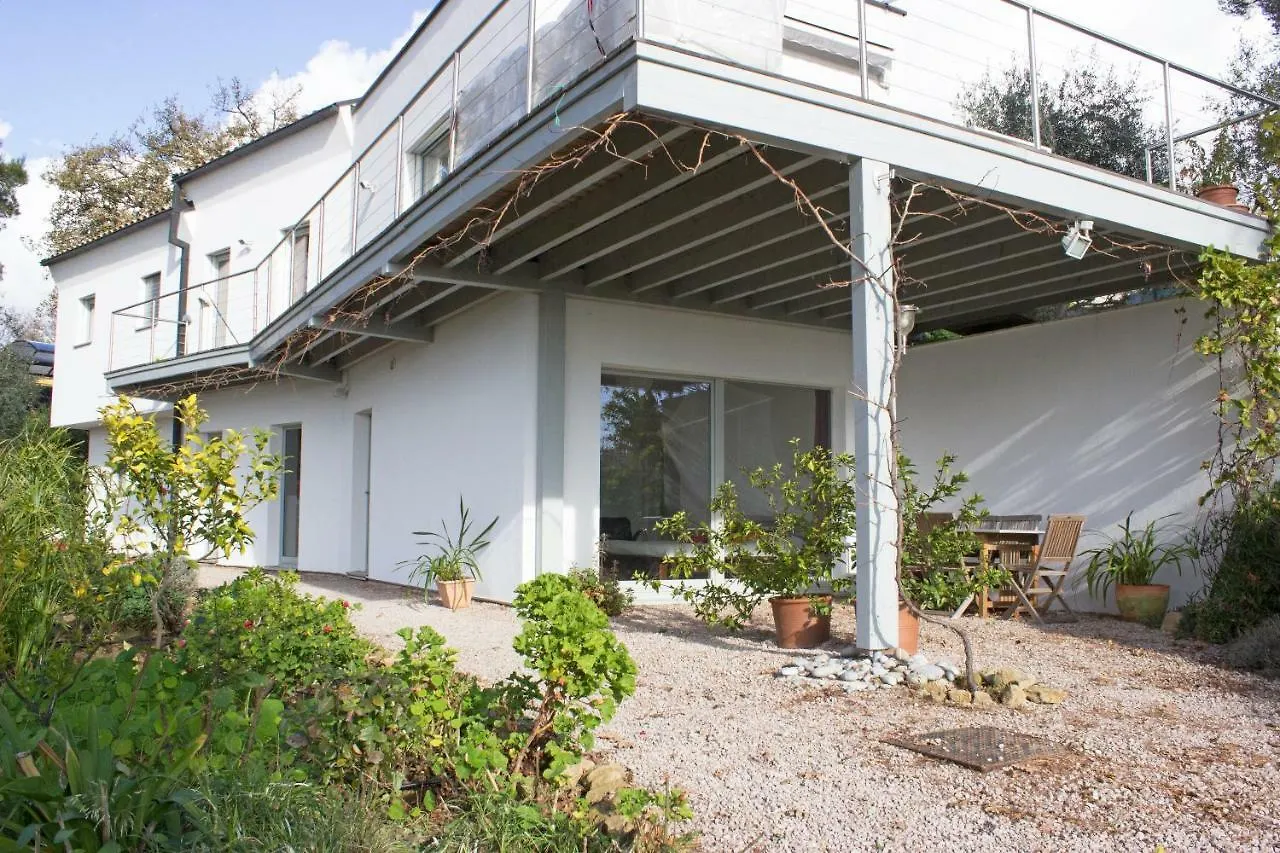 Apartament 456 Chemin De La Pinede Mentona