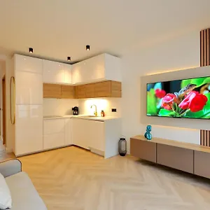 Gpf1 Monaco # - 6 Persons - Hypercenter - Private Parking - Full Renovated - 2 Bedrooms - Clim - Fast Wifi - Sun And Apartment
